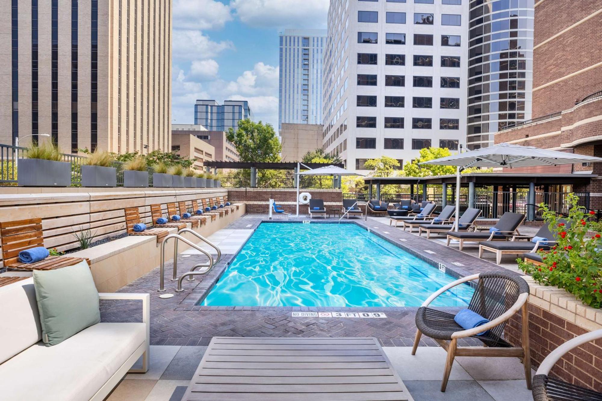 Doubletree Suites By Hilton Austin Downtown Capitol Eksteriør bilde